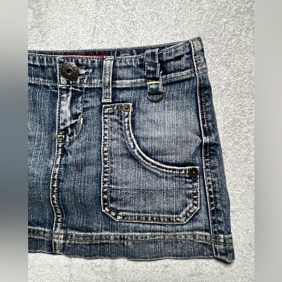 Vintage Guess Y2K Ultra Mini Denim Skirt - Picture 3 of 7
